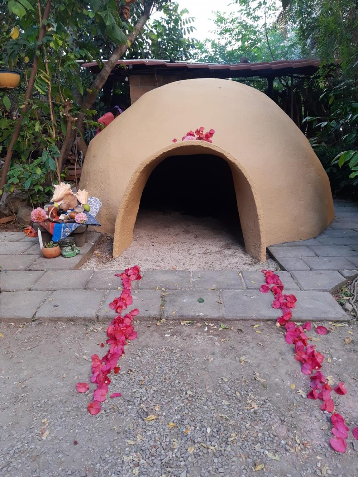 Posada Bugambilias Tepoztlan Bagian luar foto